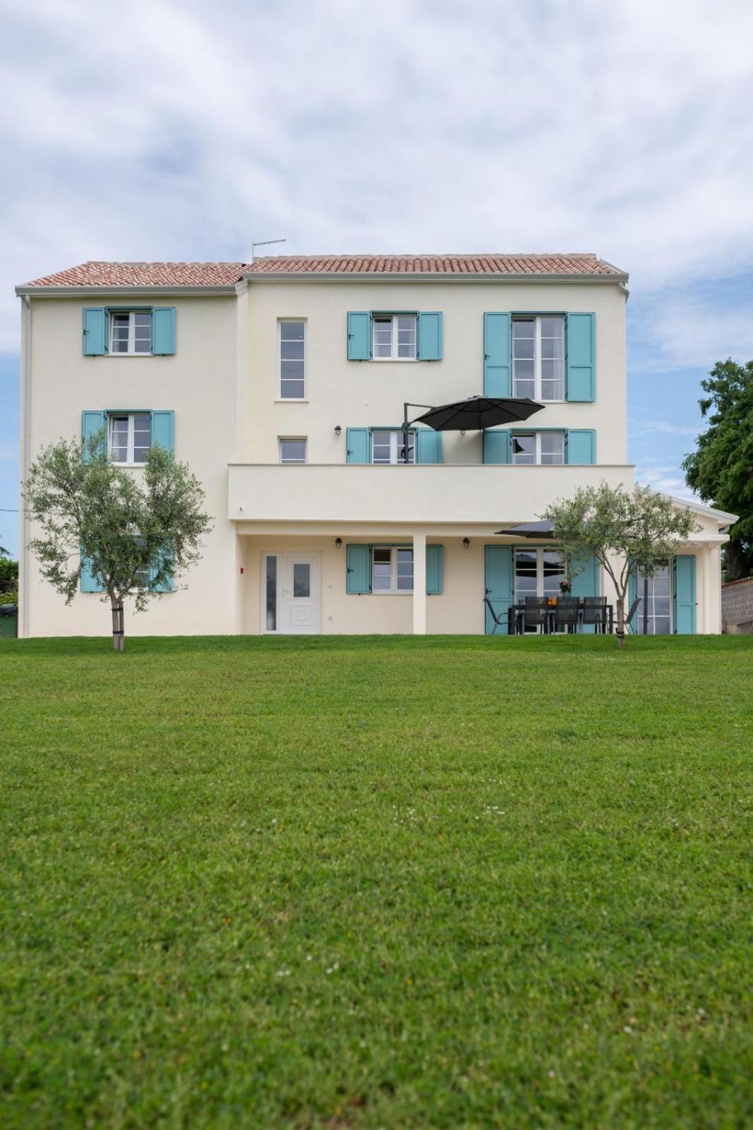 Emilia 2 Apartment Umag
